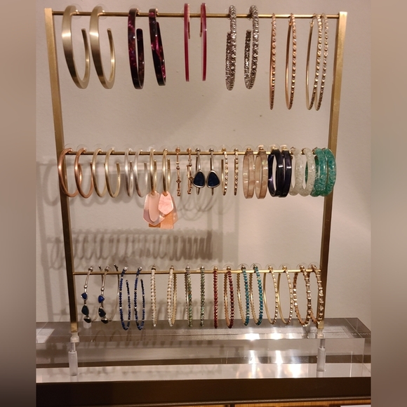 Kendra Scott - Picture 3 of 4